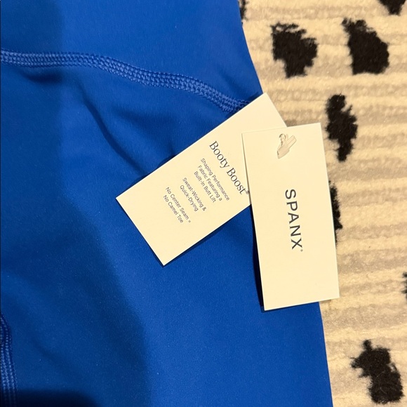 SPANX booty boost leggings - Picture 2 of 3